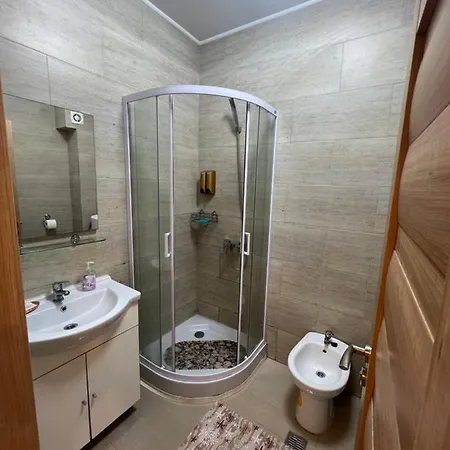 Antonette 2 Mamaia Nord Appartement *
